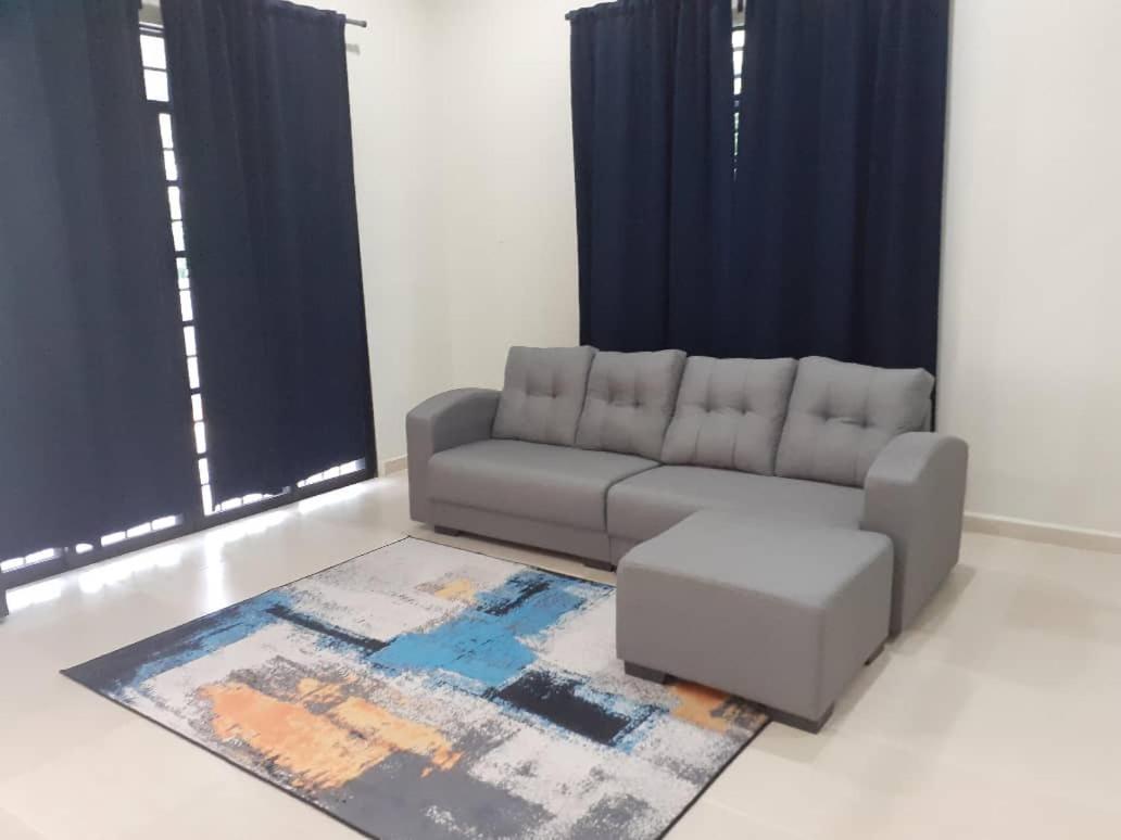 Nikmat Homestay Riyadh Kampong Tuan Mandak Екстериор снимка