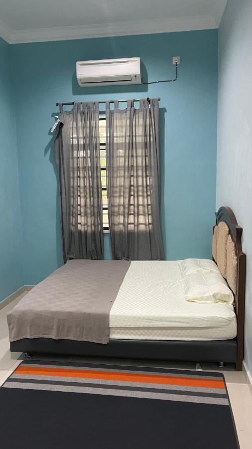 Nikmat Homestay Riyadh Kampong Tuan Mandak Екстериор снимка
