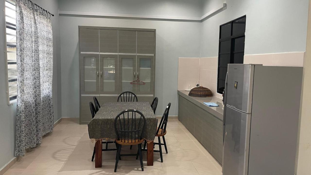 Nikmat Homestay Riyadh Kampong Tuan Mandak Екстериор снимка