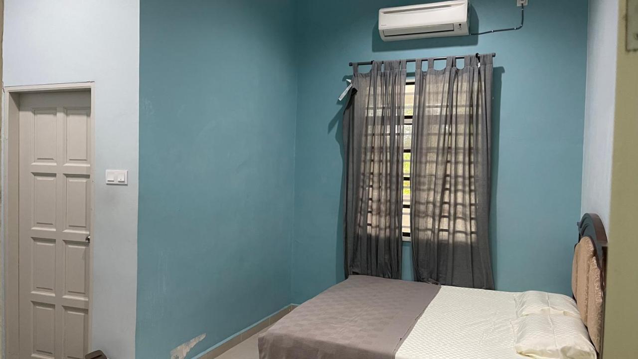 Nikmat Homestay Riyadh Kampong Tuan Mandak Екстериор снимка